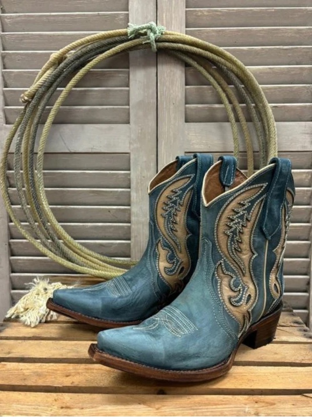 Corral circle g blue sage boot